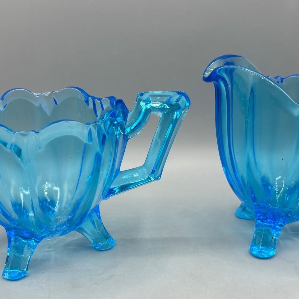 Vintage Indiana Colored Glass Colonial‎ Electric Blue Cream Sugar Set